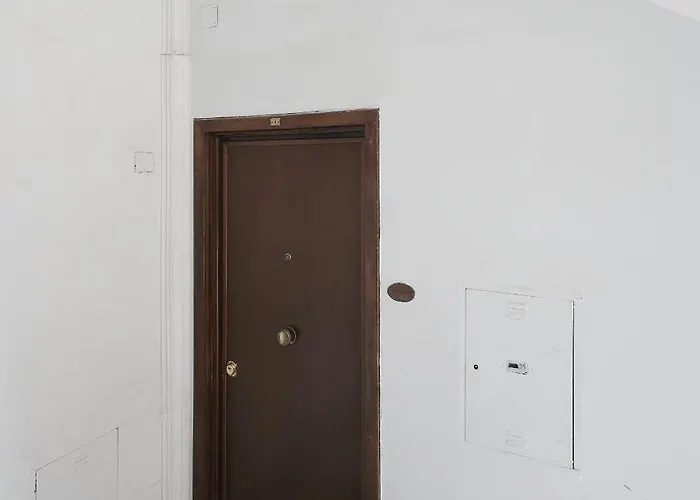 Appartement National House Monti